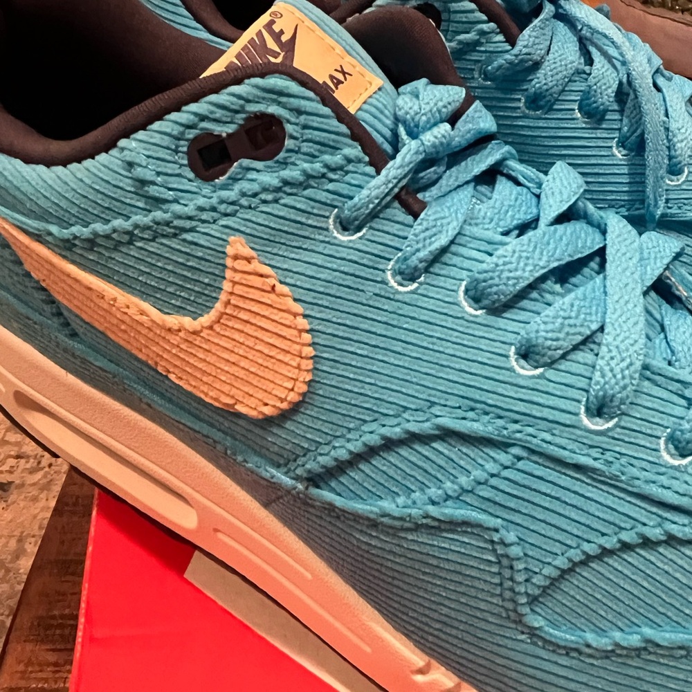 Nike Air Max 1 corduroy Baltic Blue